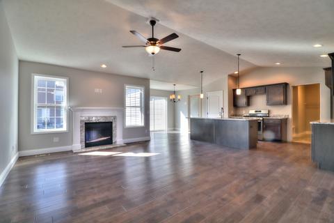 3907 Slate Dr, Champaign, IL 61822 photo 4