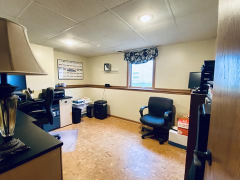 831 Trask St, Aurora, IL 60505 photo 40