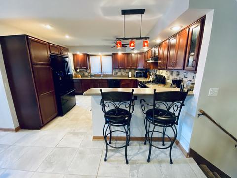 831 Trask St, Aurora, IL 60505 photo 13