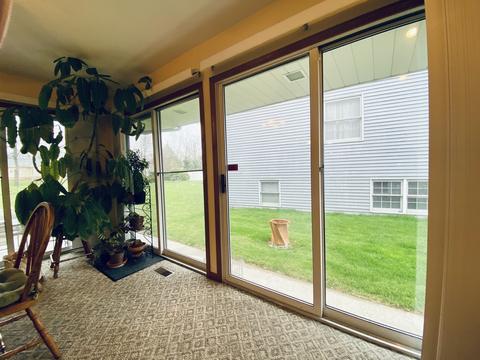 831 Trask St, Aurora, IL 60505 photo 21