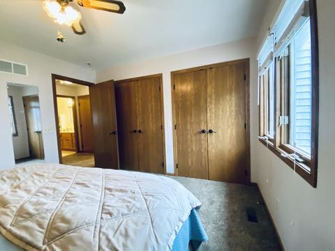 831 Trask St, Aurora, IL 60505 photo 24