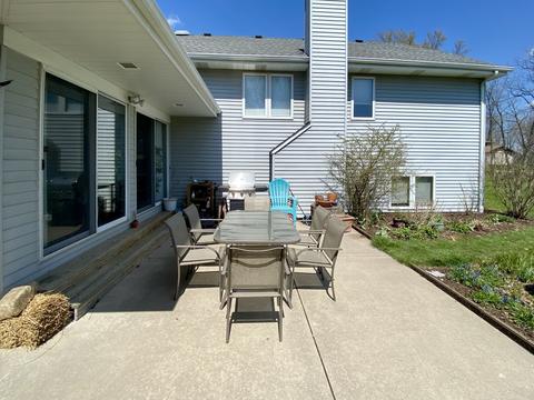 831 Trask St, Aurora, IL 60505 photo 41