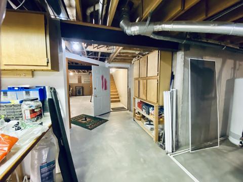 831 Trask St, Aurora, IL 60505 photo 51