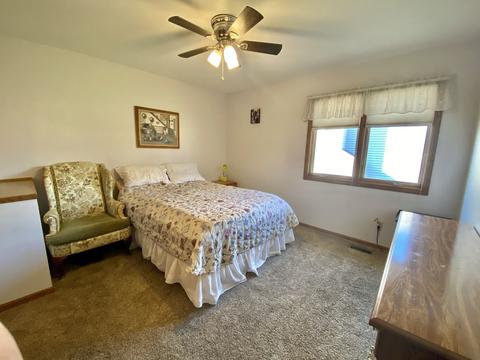 831 Trask St, Aurora, IL 60505 photo 25