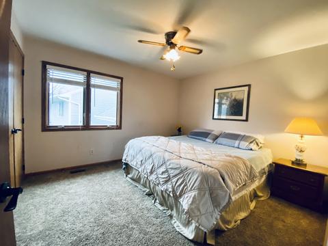 831 Trask St, Aurora, IL 60505 photo 23