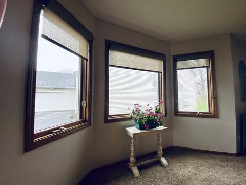 831 Trask St, Aurora, IL 60505 photo 7