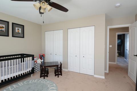 328 Snow Drop Ln, Elgin, IL 60124 photo 21