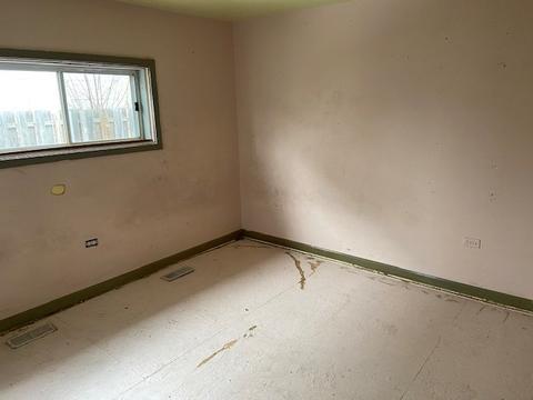 512 E Galena Blvd, Aurora, IL 60505 photo 7
