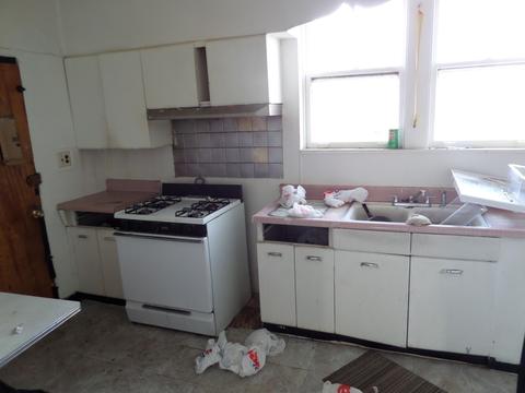2015 E 74th St, Chicago, IL 60649 photo 5