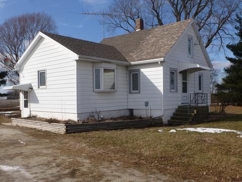 3590 S 3000 Rd W, Kankakee, IL 60901 photo 1