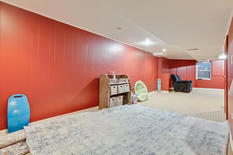 235 Coachmaker Dr, Northbrook, IL 60062 photo 24