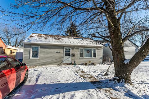 5117 State Rd, Burbank, IL 60459 photo 1