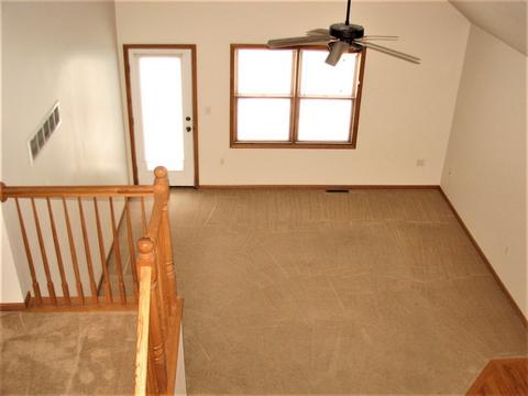 1701 Periwinkle Dr, Morris, IL 60450 photo 4