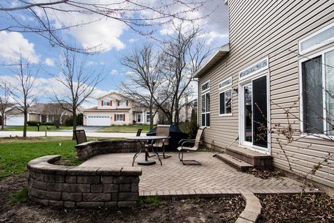 7477 Clem Dr, Gurnee, IL 60031 photo 21