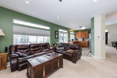 7477 Clem Dr, Gurnee, IL 60031 photo 6
