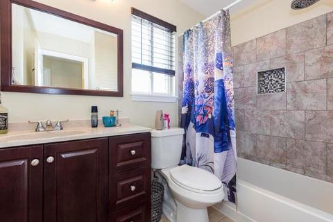 7477 Clem Dr, Gurnee, IL 60031 photo 18