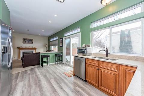 7477 Clem Dr, Gurnee, IL 60031 photo 5