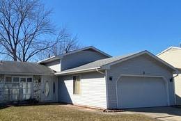 5 Joslyn Dr, Elgin, IL 60120 photo 1
