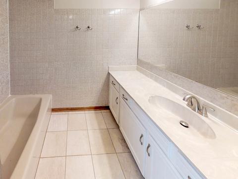 1001 E Ardyce Ln, Mount Prospect, IL 60056 photo 34