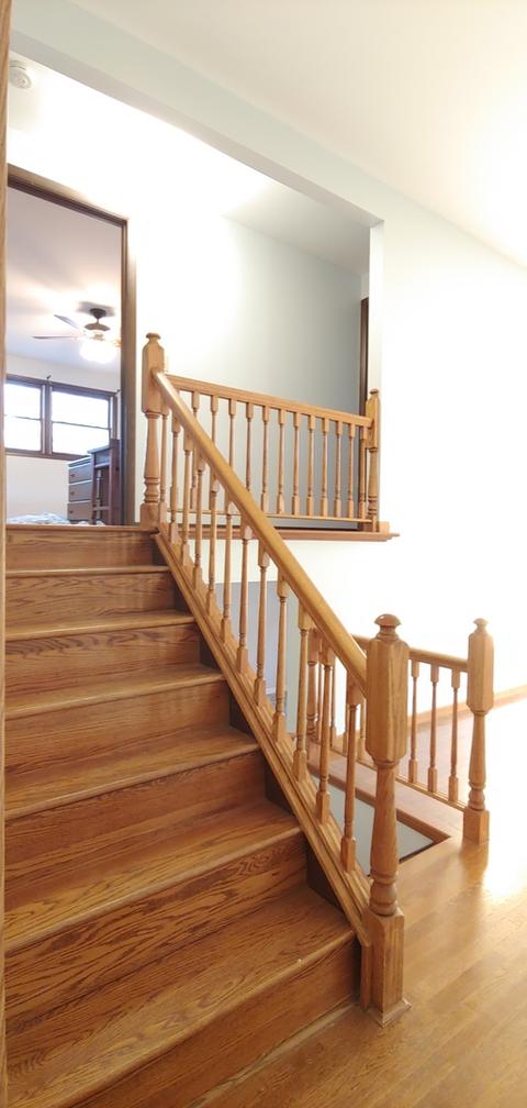 361 Gale St, Elgin, IL 60123 photo 8