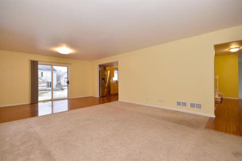 933 Hillside Ct, Bartlett, IL 60103 photo 14
