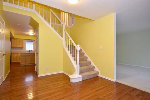 933 Hillside Ct, Bartlett, IL 60103 photo 3