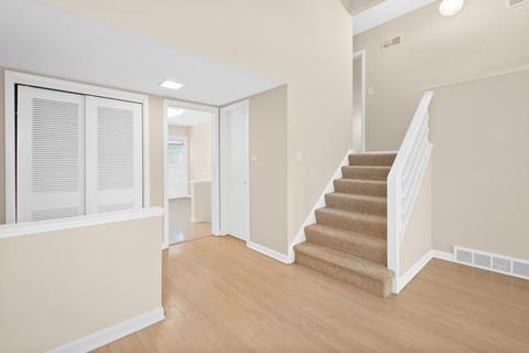 1047 Arbor Ln, Glenview, IL 60025 photo 6