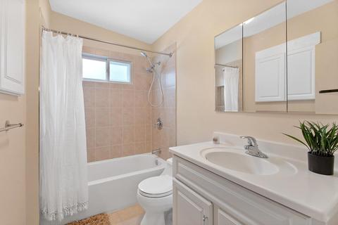 1047 Arbor Ln, Glenview, IL 60025 photo 8