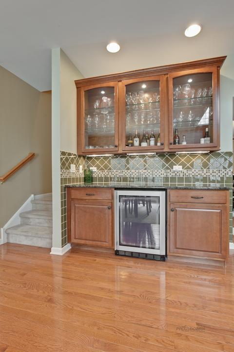 5375 Brompton Ln, Gurnee, IL 60031 photo 16