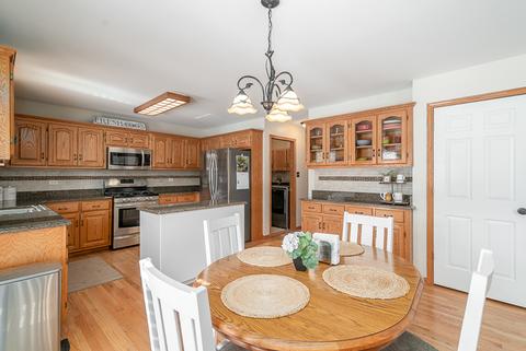 24141 Cabernet Ln, Plainfield, IL 60586 photo 13