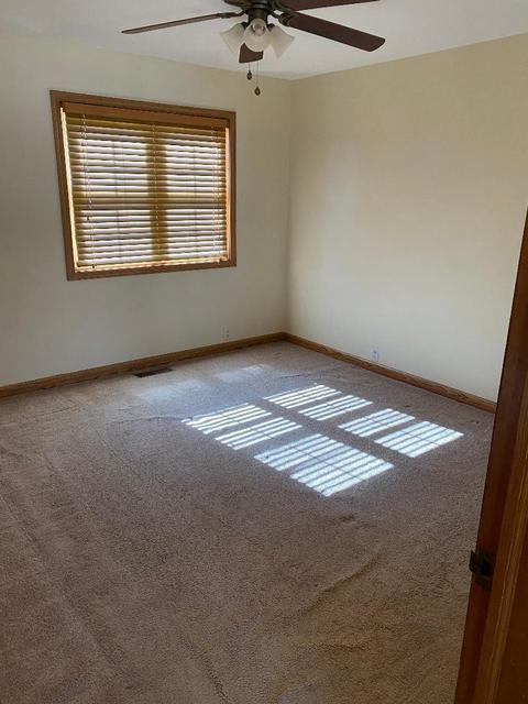 107 E Main St, Royal, IL 61871 photo 3