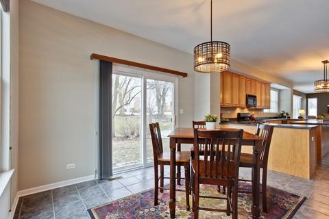 5363 Galloway Dr, Hoffman Estates, IL 60192 photo 14