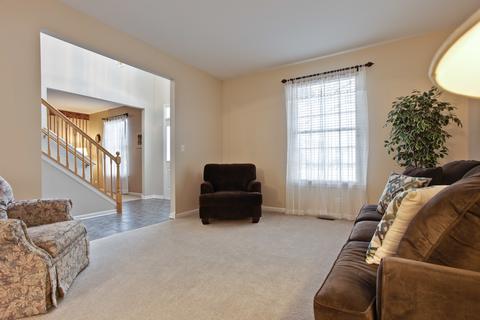 5363 Galloway Dr, Hoffman Estates, IL 60192 photo 4