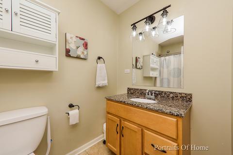 575 Kingman Ln, Hoffman Estates, IL 60169 photo 8
