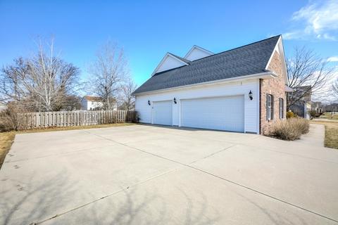 2 Sable Oaks Ct, Bloomington, IL 61704 photo 43