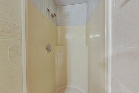 1985 Monday Dr, Elgin, IL 60123 photo 11