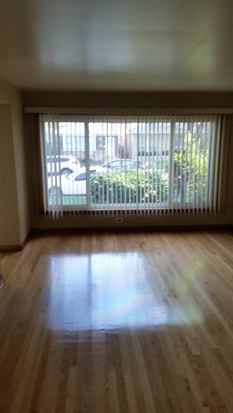 319 E 89th Pl, Chicago, IL 60619 photo 2