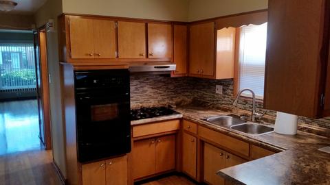 319 E 89th Pl, Chicago, IL 60619 photo 9