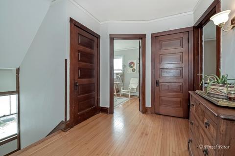 480 Arlington Ave, Elgin, IL 60120 photo 10