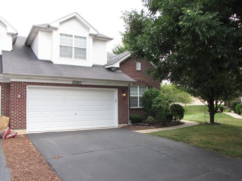 22960 Birch Ct, Plainfield, IL 60586 photo 1