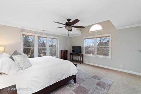 2000 Dewes St, Glenview, IL 60025 photo 18