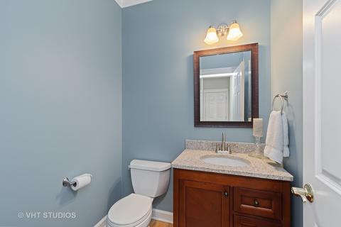 2000 Dewes St, Glenview, IL 60025 photo 14