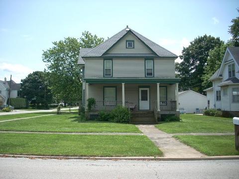 100 W Sumner Ave, Peotone, IL 60468 photo 1