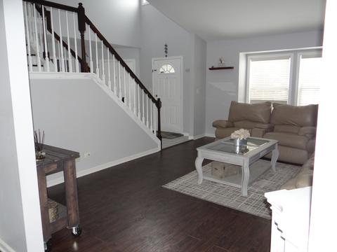 1370 Eliot Trl, Elgin, IL 60120 photo 4