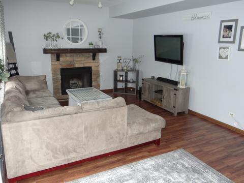 1370 Eliot Trl, Elgin, IL 60120 photo 17