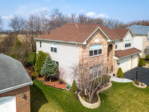 2248 Barrett Dr, Algonquin, IL 60102 photo 4