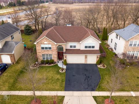 2248 Barrett Dr, Algonquin, IL 60102 photo 1