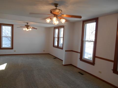 121 Elm St, Elgin, IL 60123 photo 4