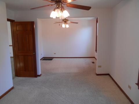 121 Elm St, Elgin, IL 60123 photo 10