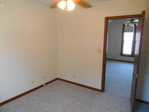 121 Elm St, Elgin, IL 60123 photo 28